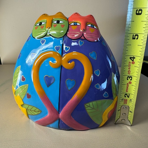 Laurel Burch Two Cat Heart Coin Bank Ganz Colorful Ceramic 6 inches Signed - Picture 9 of 9